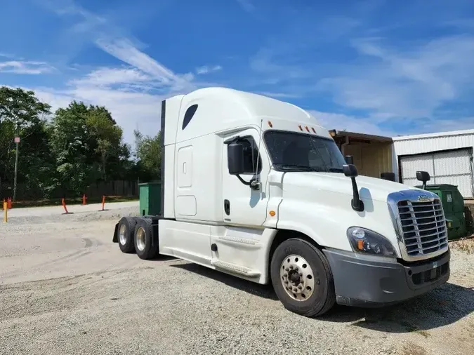 2018 Freightliner X12564ST695ece3bab9dae68cab8ac2f04f6beee