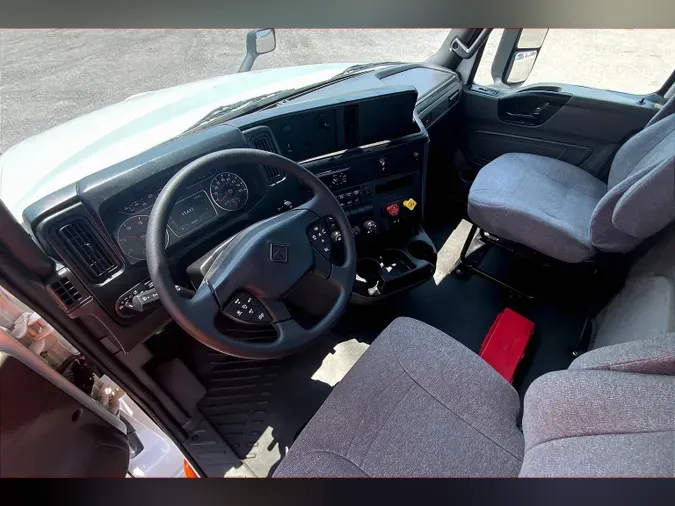 2020 INT LT625 6x4