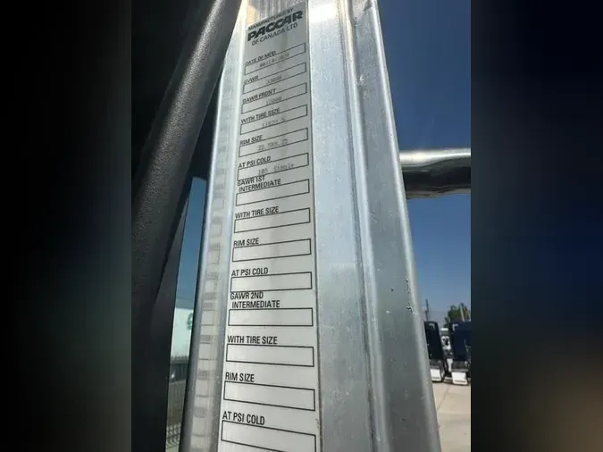 2021 Peterbilt 33769625e434e155605183f6b57548e2035