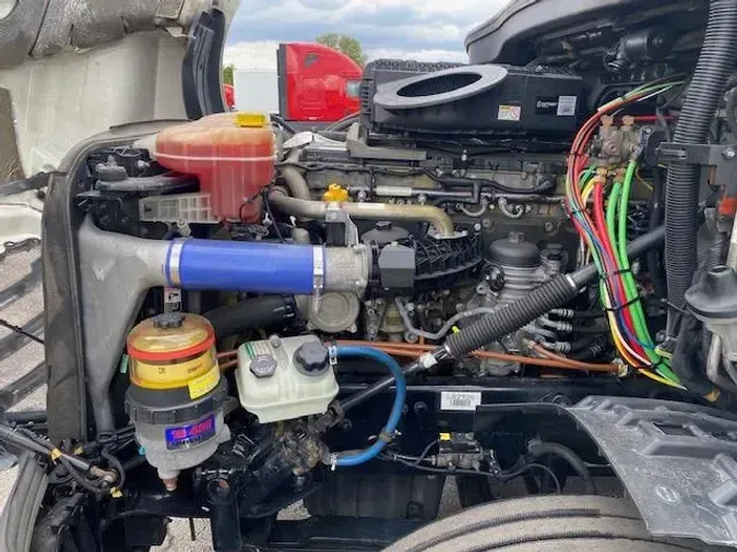 2020 Freightliner Cascadia