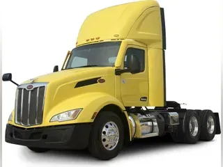2022 Peterbilt 579