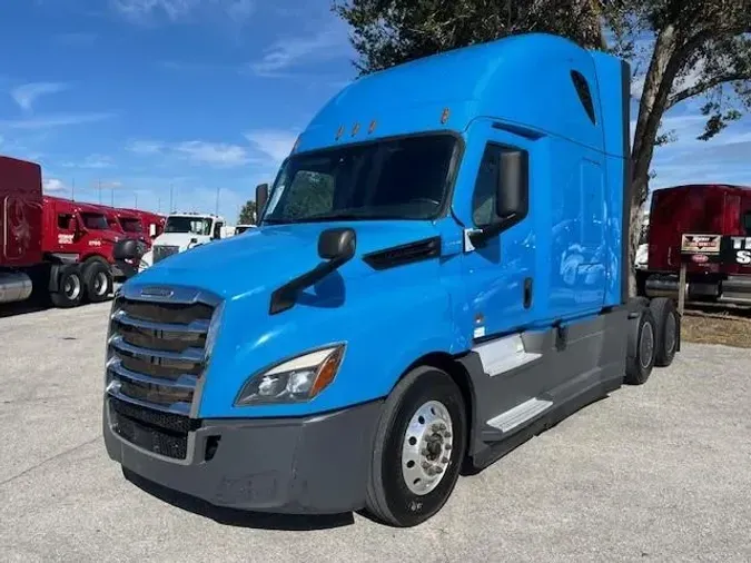 2021 Freightliner Cascadia