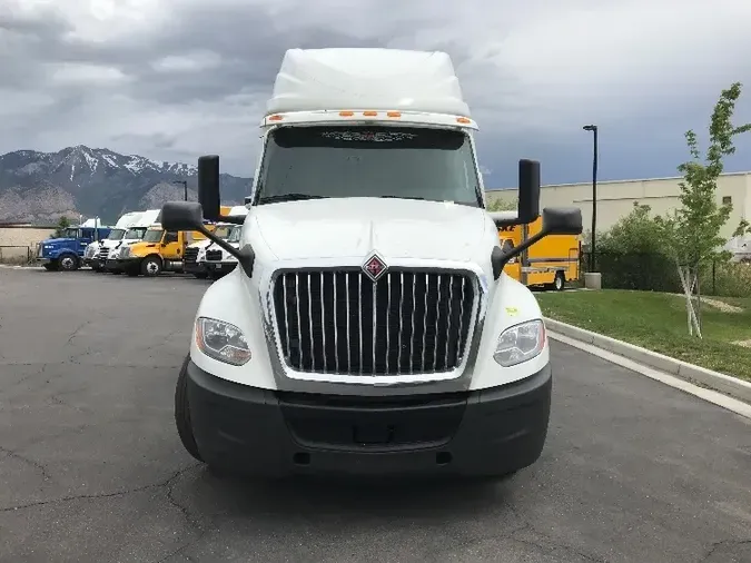 2019 International LT625