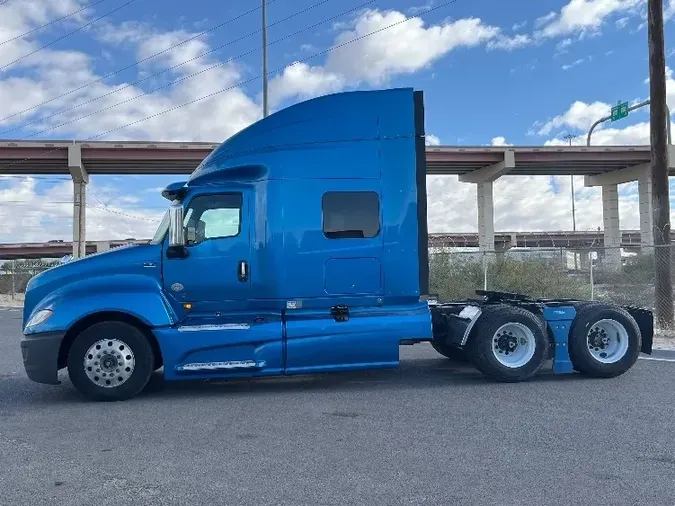 2019 International LT625