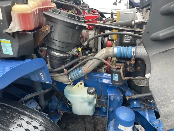 2019 FREIGHTLINER/MERCEDES M2 106