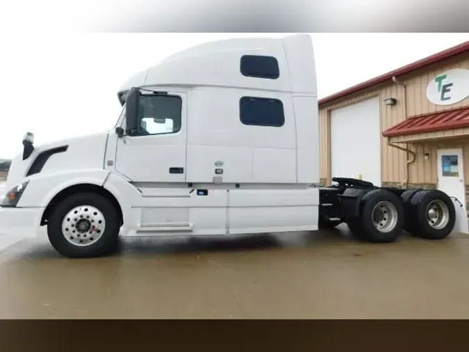 2018 Volvo VNL