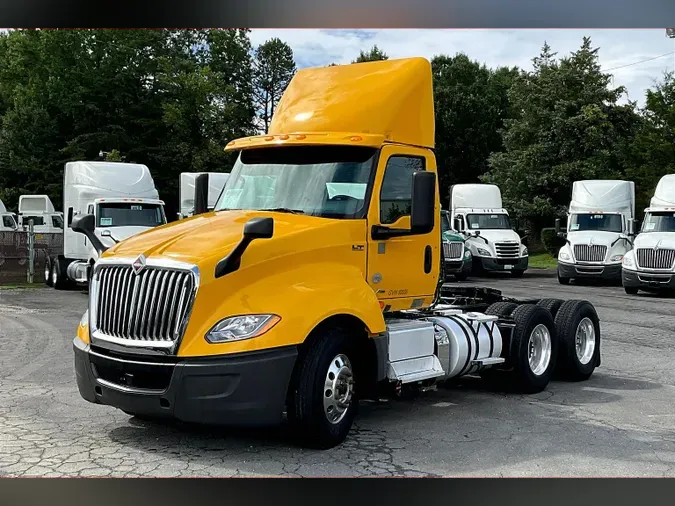 2019 INT LT625 6x4