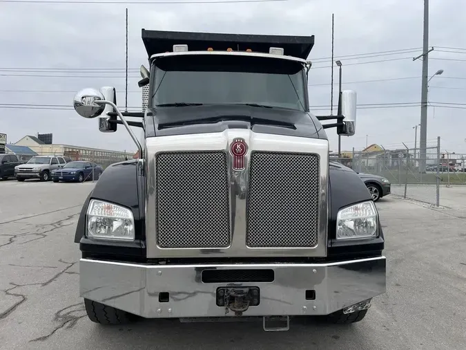 2019 Kenworth T880