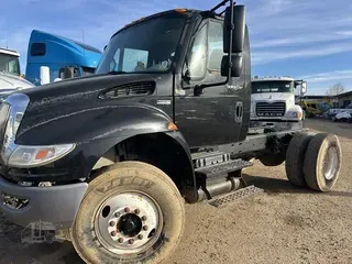 2010 INTERNATIONAL DURASTAR 4300