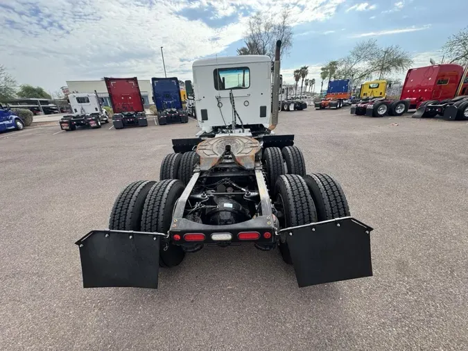 2020 Peterbilt 567
