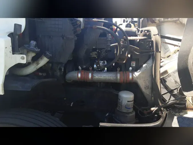 2019 Freightliner Cascadia 126