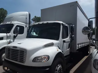 2015 FREIGHTLINER M2 106