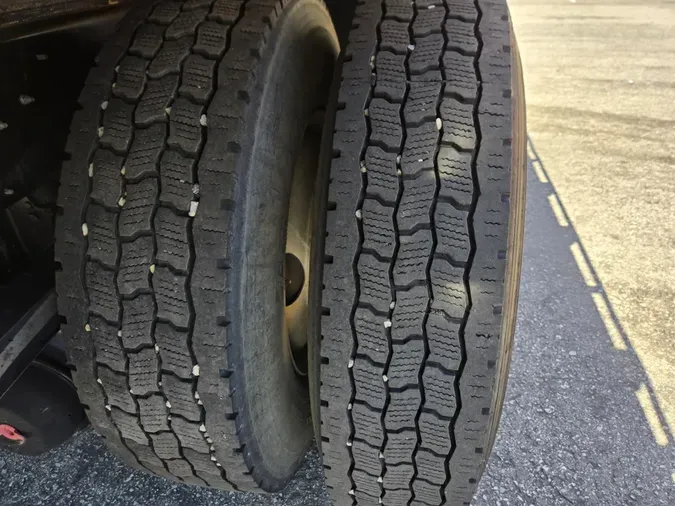 2019 Hino 268A698a1bea640c80f59c9eeab0c4564043