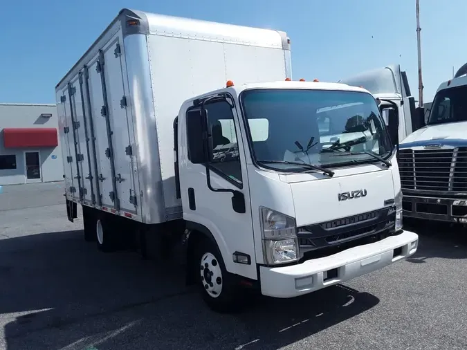 2018 ISUZU NPR HD