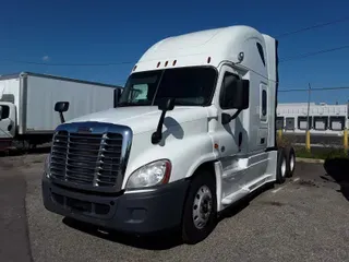 2016 Freightliner CASCADIA 125