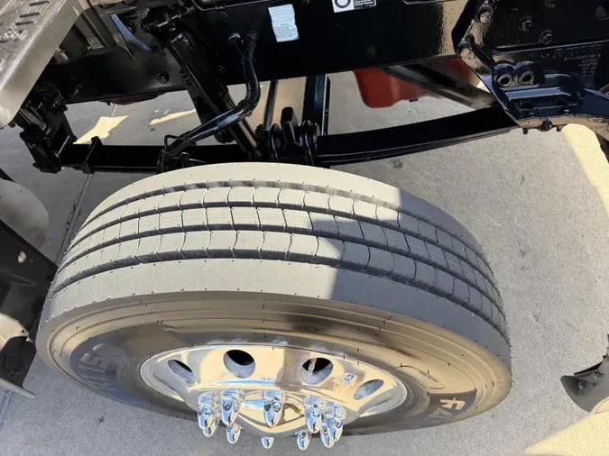 2018 Peterbilt 5796992f608ef1b4ae5bf261f348bd44fdf