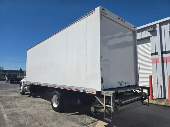2018 NAVISTAR INTERNATIONAL 4300