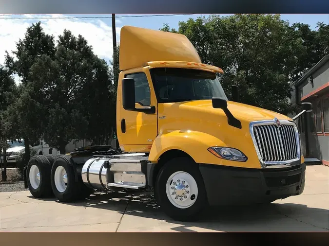 2019 INT LT625 6x4699a44bcdbf45e823b0be133f9794141