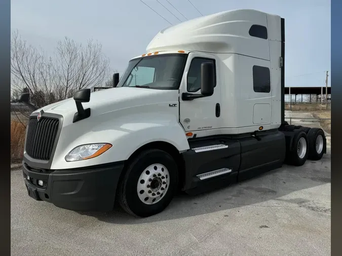 2020 International LT625