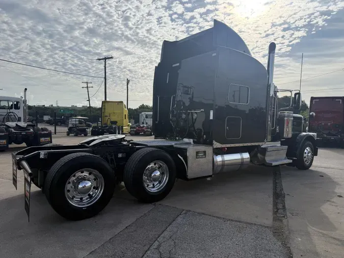 2022 Peterbilt 389699a5ffb6b032f43fcd42292bc96c3c6