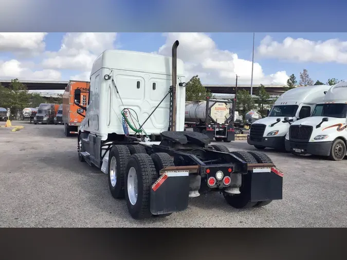 2019 Freightliner Cascadia