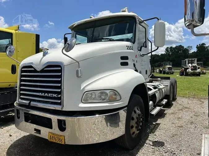 2017 MACK PINNACLE CXU61369a07ef375f2b1af12b2a536bb893249