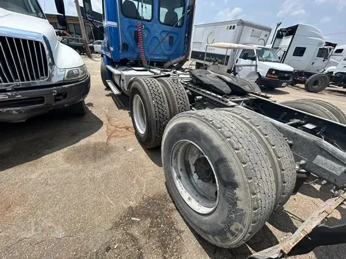 2017 FREIGHTLINER CASCADIA 113