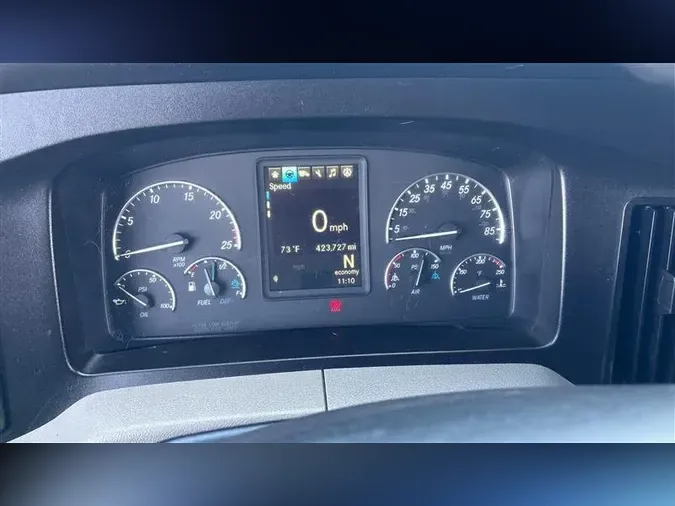 2022 FREIGHTLINER CA126