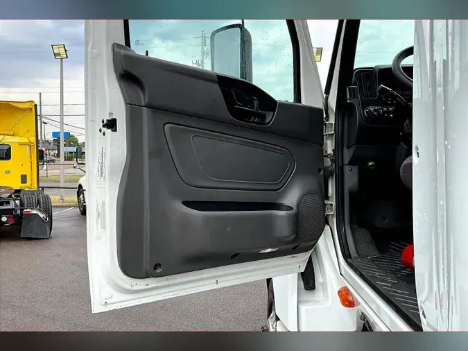 2020 INT LT625 6x4