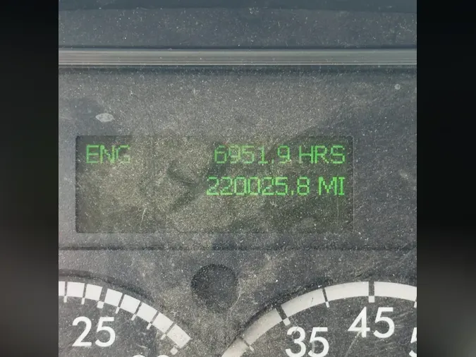 2020 FREIGHTLINER M2 106