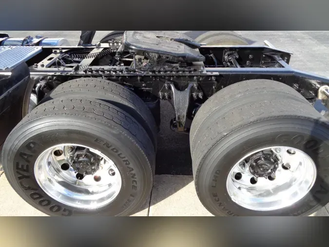 2020 International LT625