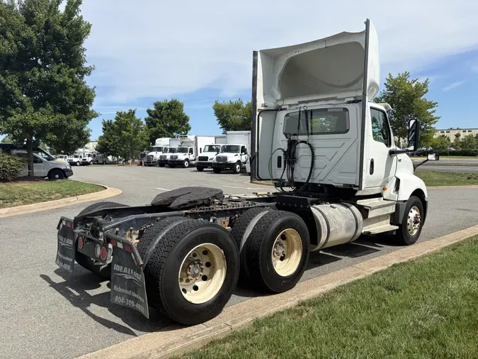 2020 International LT62569b5075800c6172b37e01ae049eac3a9
