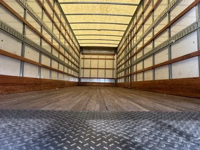 2020 Freightliner Business Class M2 10669bfd6fb0fb2ed1d06748f4b96d64c53