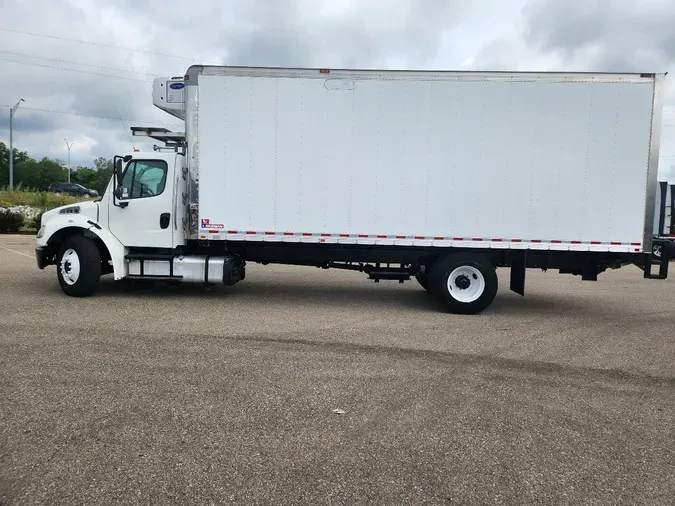 2016 FREIGHTLINER M2