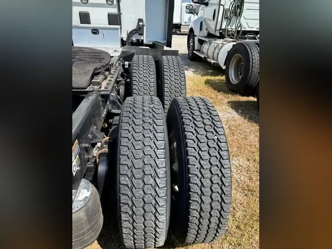 2021 Kenworth T680