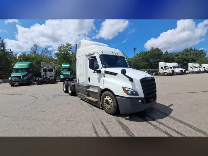 2022 Freightliner Cascadia 12669cb9851e11c0e8a966abe2c9b267817