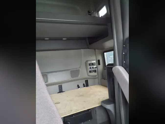 2020 NAVISTAR INTERNATIONAL LT625 SLPR CAB69d8b7643845c39c4d07b31c6f6f1745