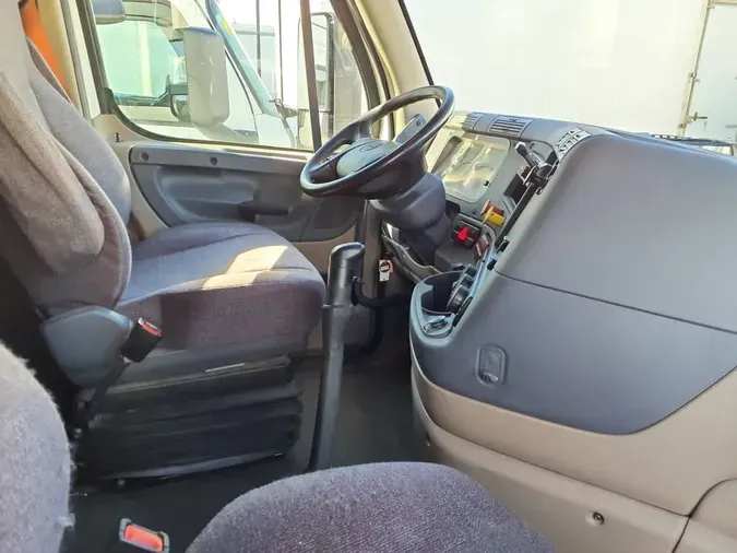 2020 FREIGHTLINER/MERCEDES CASCADIA 125