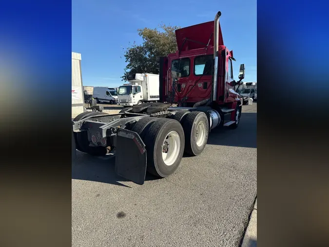 2016 FREIGHTLINER/MERCEDES CASCADIA 125