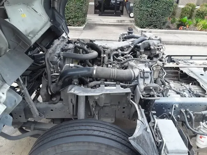 2018 ISUZU NPR
