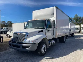 2019 NAVISTAR INTERNATIONAL 4300 LP