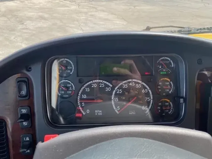 2020 Freightliner Business Class M2 106