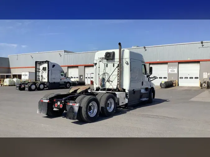 2022 Freightliner Cascadia 12669e3f9ded5a6d939768fd9c42ceb4b37