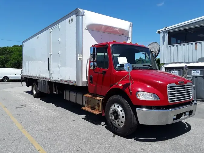 2020 FREIGHTLINER M2 106