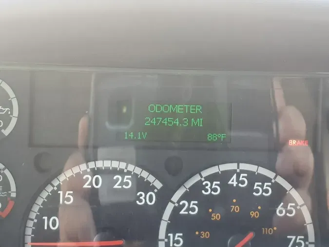 2018 FREIGHTLINER/MERCEDES M2 106