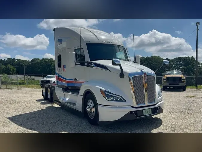 2024 Kenworth T680
