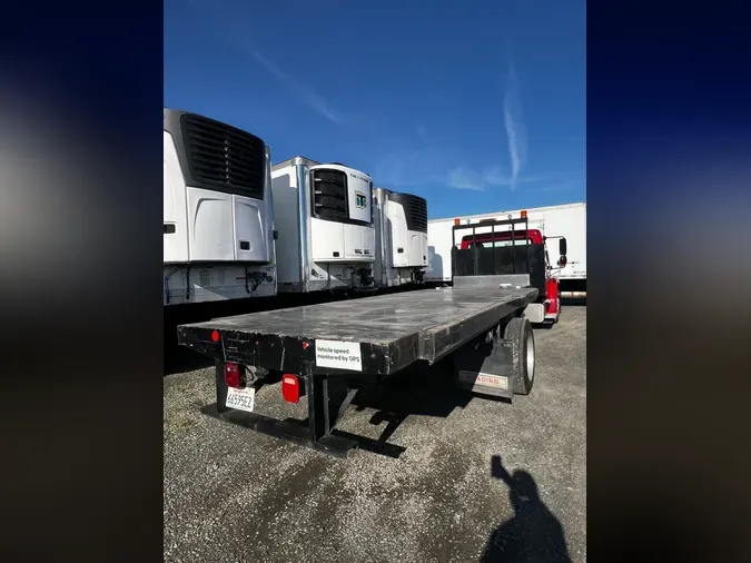 2018 FREIGHTLINER/MERCEDES M2 106