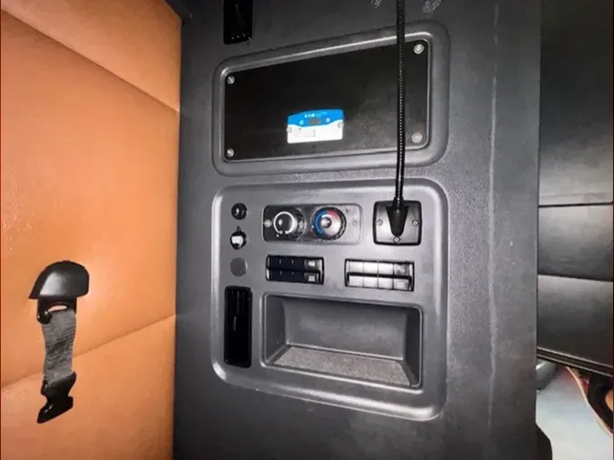 2022 Freightliner CA126SLP