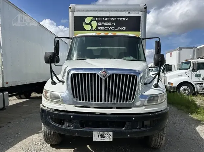 2014 INTERNATIONAL DURASTAR 4300