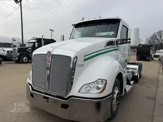 2018 KENWORTH T680